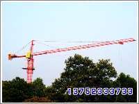 天津塔吊租賃天津凱德思達建筑機械租賃主要從事QTZ5613\QTZA5516\QTZ70塔式起重機、SC200/200施工電梯、施工吊欄(含施工升降機)等各類起重機械設備的租賃、安裝、拆卸、