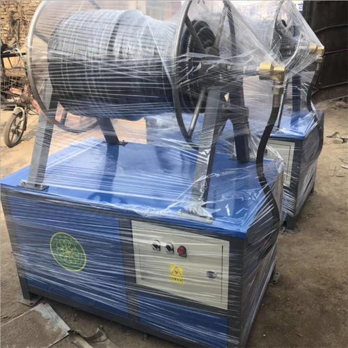 遼寧遼陽建筑工地創新應用塔吊噴淋技術，助力綠色施工與揚塵治理